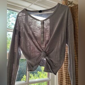 Long sleeve cropped juniors shirt